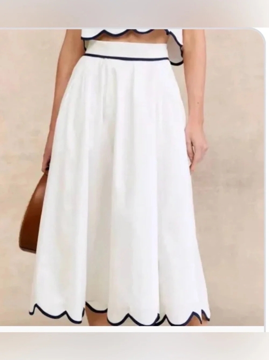 French Connection Dresses & Skirts - French Connection white navy embroidered hem skirt XL summer vacay coastal